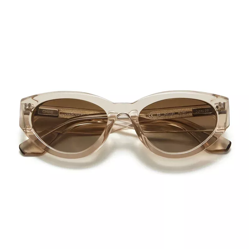 06 Core / Ecru & Brown Gradient Lens